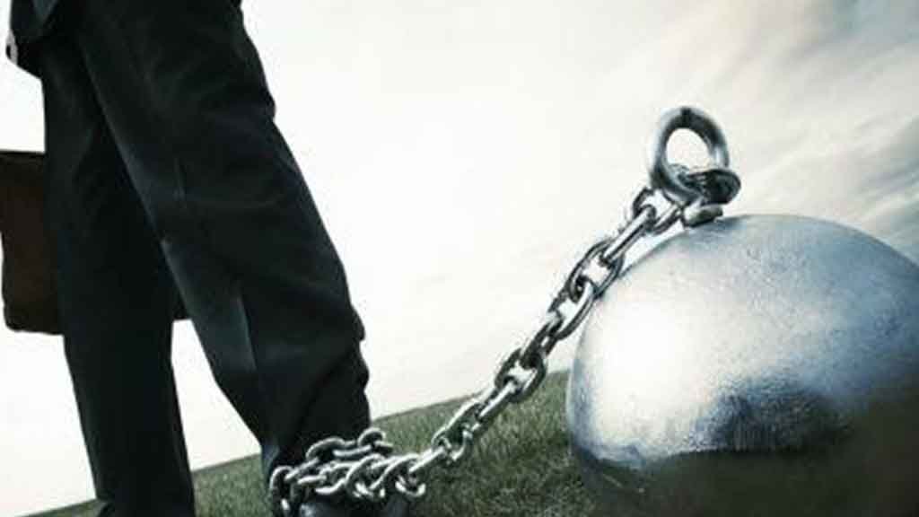 رجل مربوط علاج سحر التفريق عن بعد و علامات الشفاء من سحر تعطيل الزواج